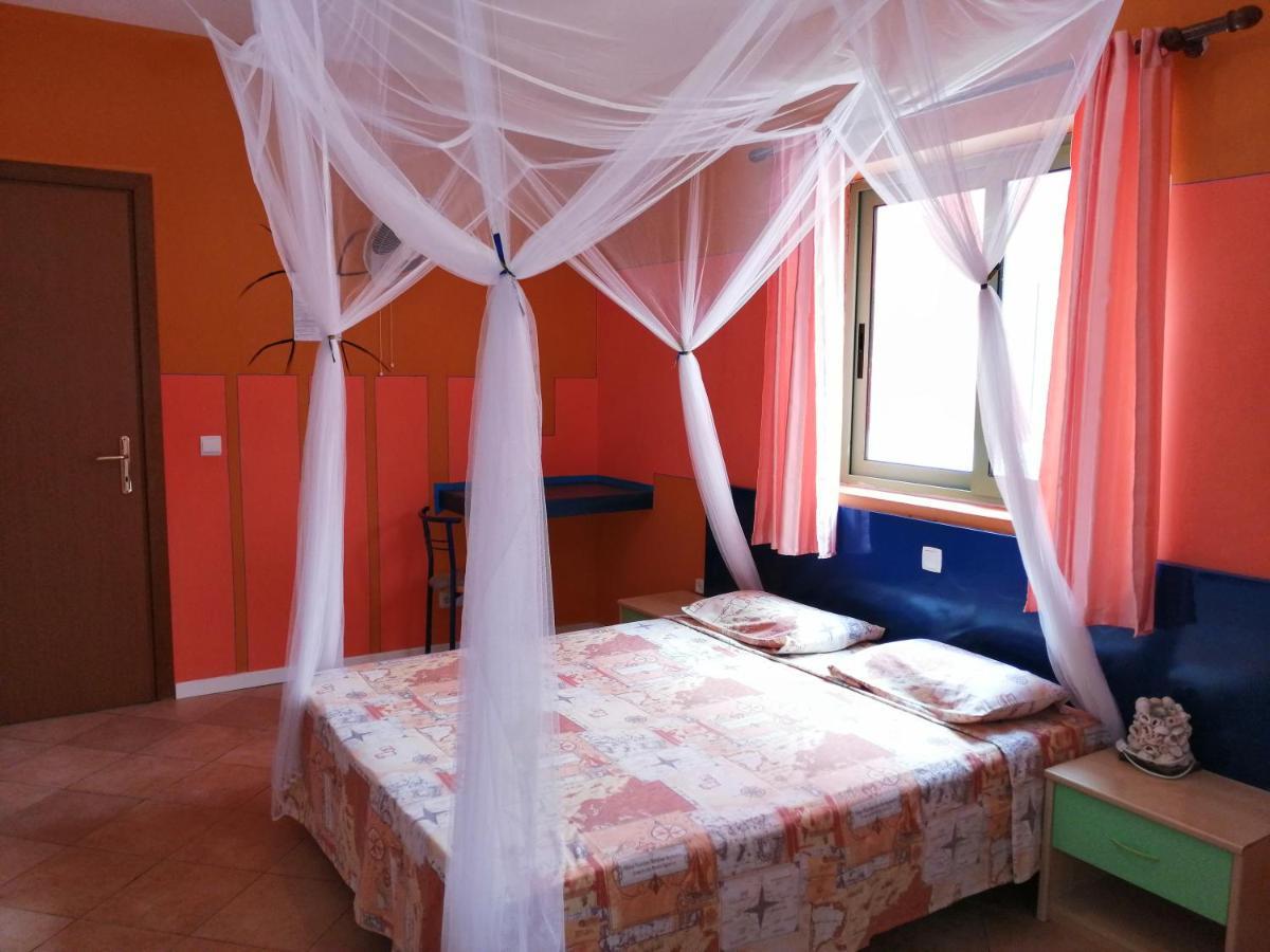 B&B Salinas Boa Vista Wifi Free 萨尔雷 外观 照片